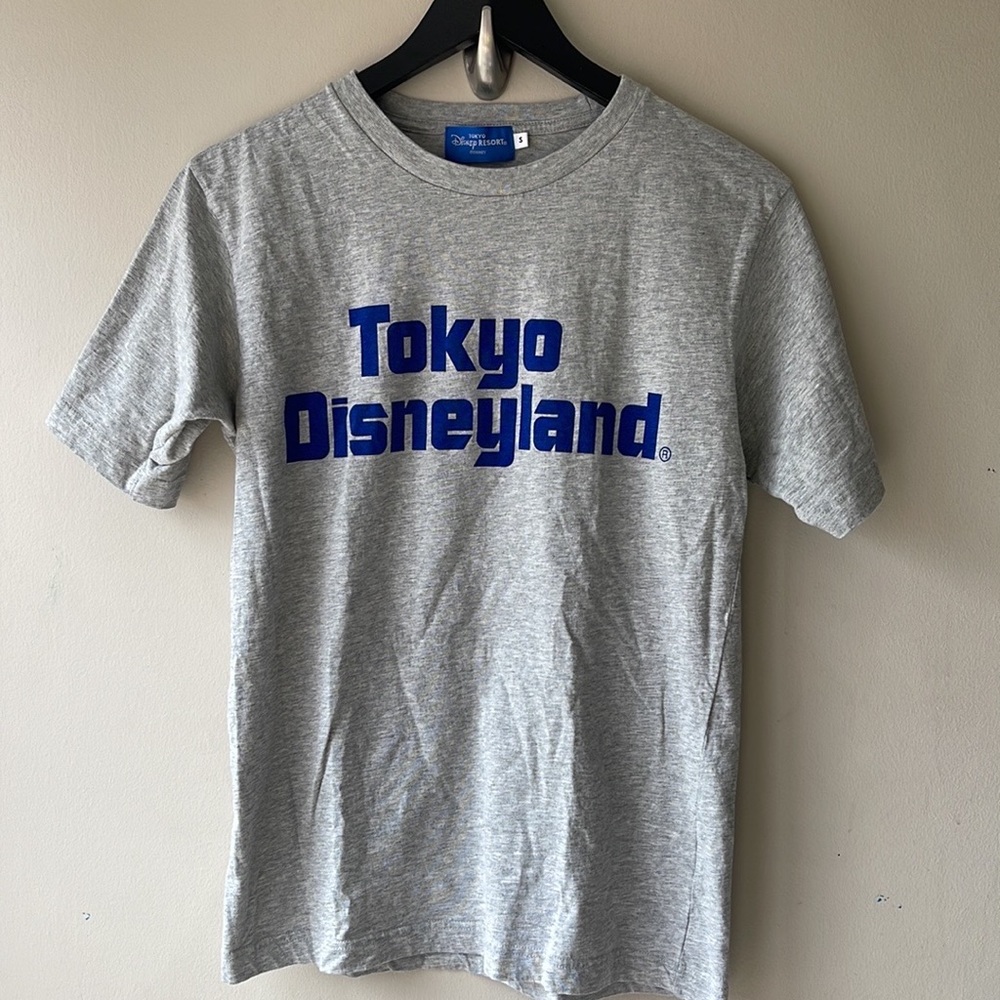 VINTAGE RARE DISNEY RESORTS Spell-out Tokyo Disneyland T Shirt Adult Small